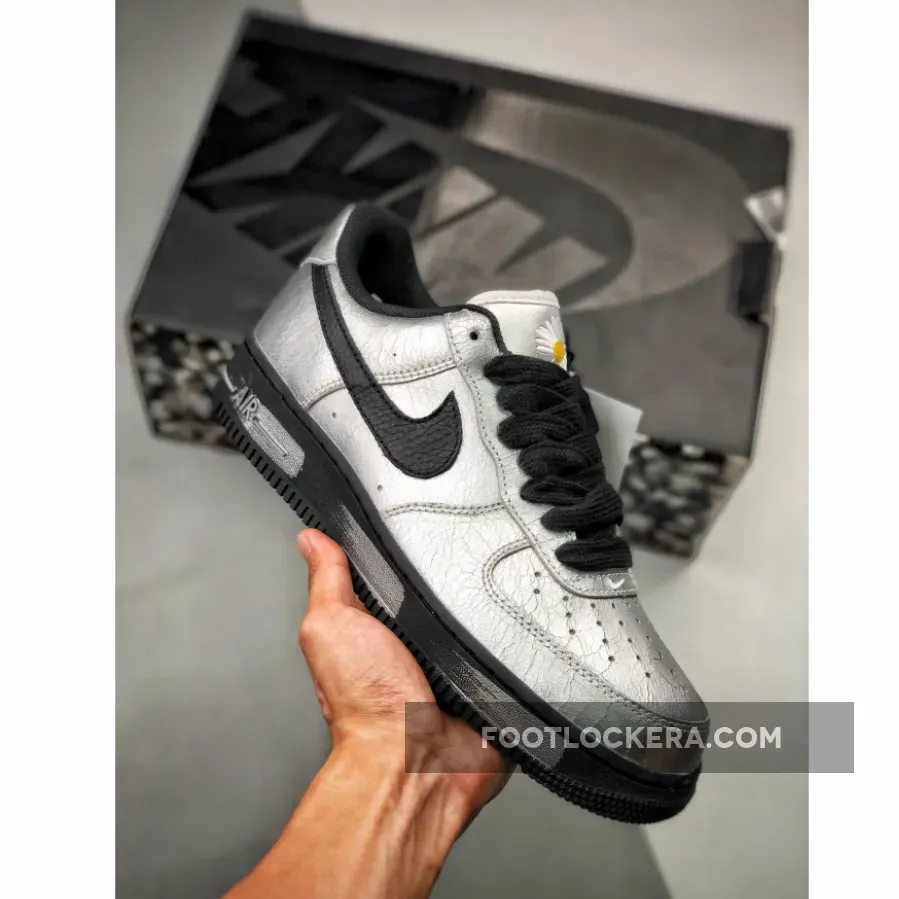 PEACEMINUSONE x Nike Air Force 1 "Para-noise" White/Black-White