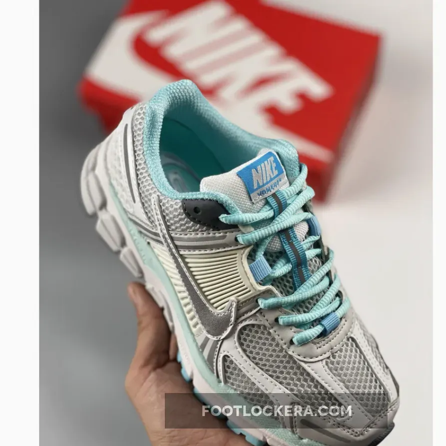 Nike Zoom Vomero 5 "520" White/Blue-Silver FN3432-001