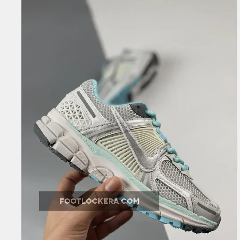 Nike Zoom Vomero 5 520 White/Blue-Silver FN3432-001