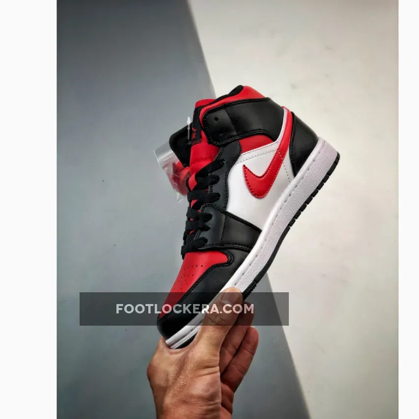 Air Jordan 1 Mid 'Bred Toe' Black/White-Fire Red 554724-079 jordan 1 med
