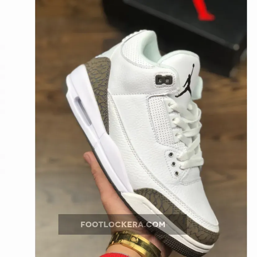 Air Jordan 3 ‘Mocha’ White Chrome-Dark Mocha / Aj 3 Fear 136064-122