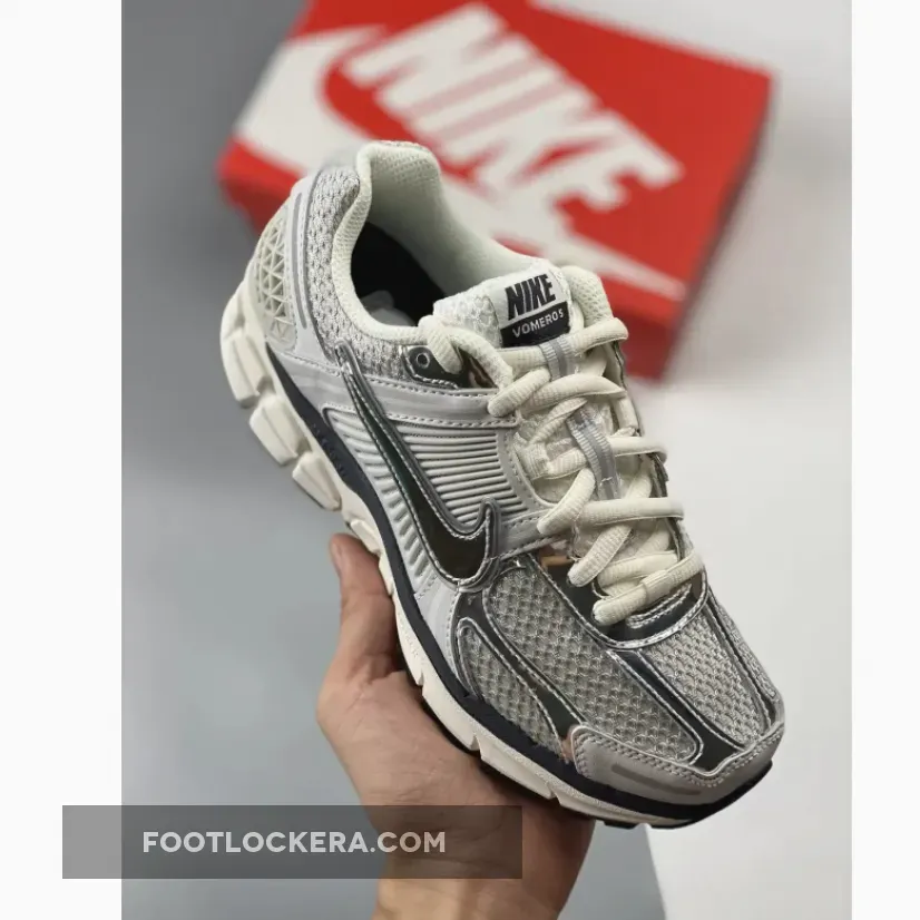 Nike Zoom Vomero 5 Photon Dust Chrome FD0884-025