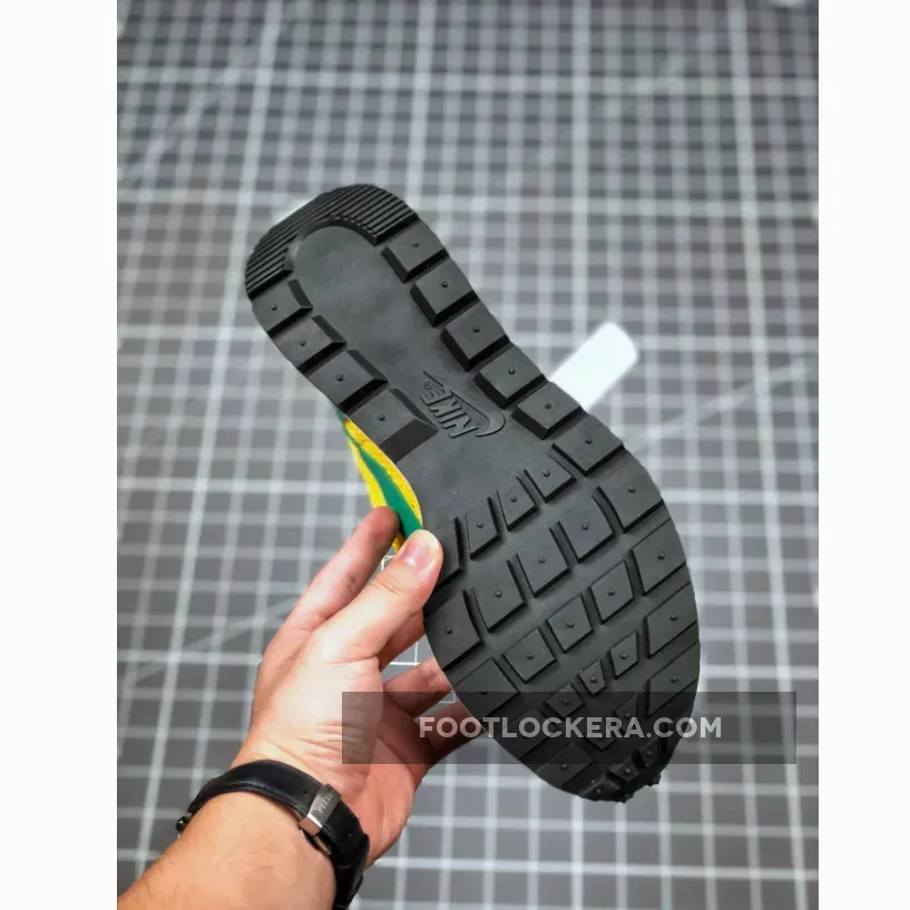 sacai x Nike VaporWaffle Tour Yellow Stadium Green CV1363-700 - green sacai