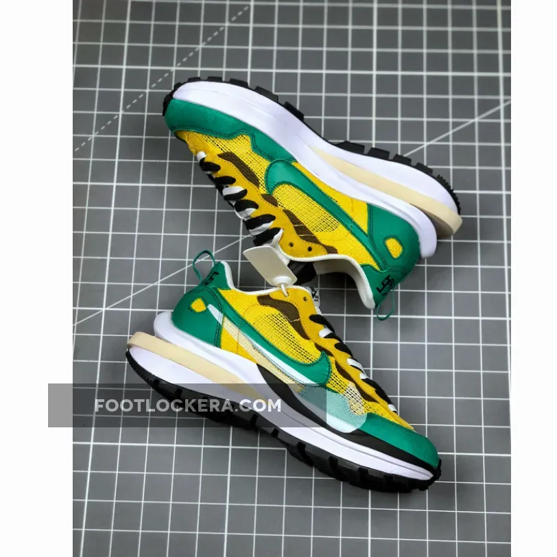 sacai x Nike VaporWaffle Tour Yellow Stadium Green CV1363-700 - green sacai