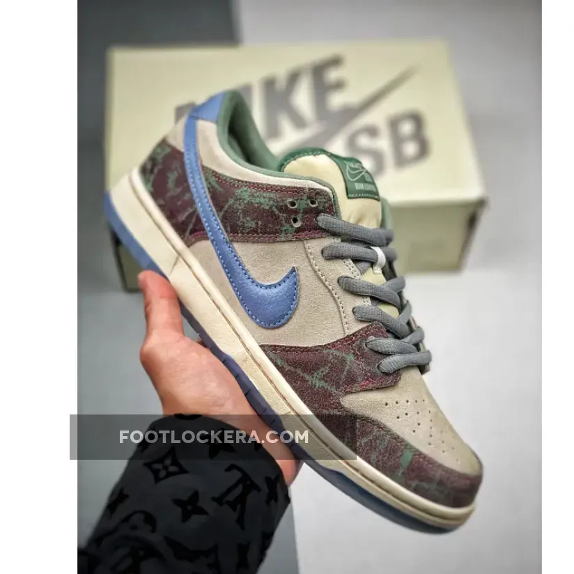 Crenshaw Skate Club x Nike SB Dunk Low FN4193-100