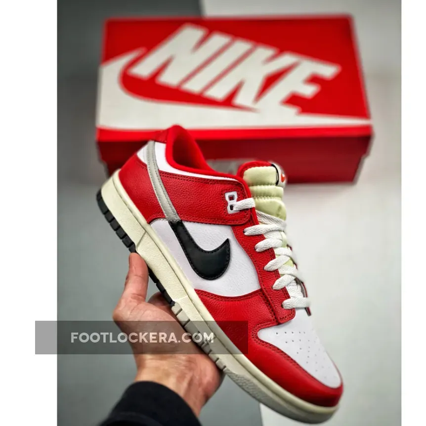 Nike Dunk Lows Chicago Nike Dunk Low 'Chicago Split' University Red/Black-Light Silver-White