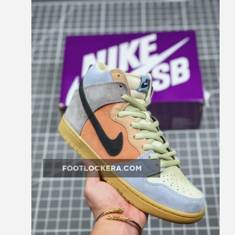 Dunk Particle Grey / Nike SB Dunk High 'Spectrum' Particle Grey/Black-Terra Blush CN8345-001