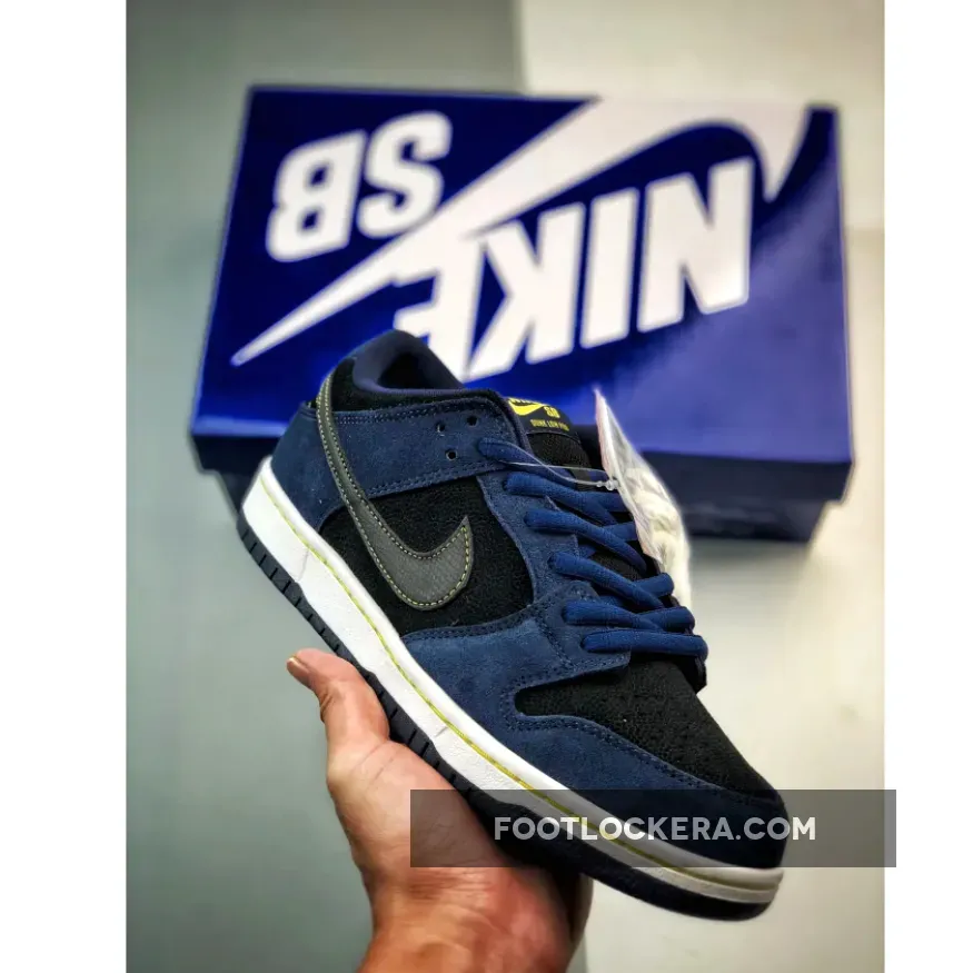 Nike SB Dunk Low Midnight Navy Black 304292-408 For Sale