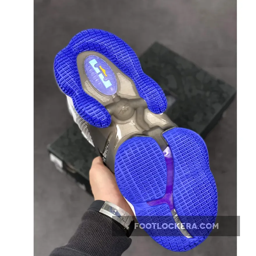 Lebron 19 Hardwood / Nike LeBron 19 'Hardwood Classic' Black/White-Yellow DC9340-002