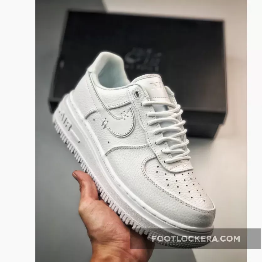 Nike Air Force 1 Luxe 'Summit White' / nike air force 1 luxe white