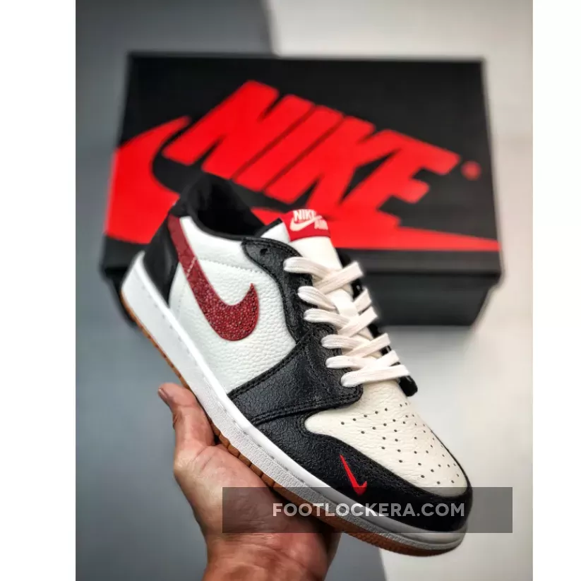 Air Jordan 1 Low OG Black White Red New Releases 1682571484