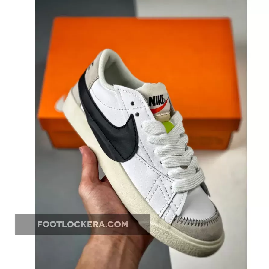 Nike Blazer Low 77 Jumbo White Black Sail DN2158-101