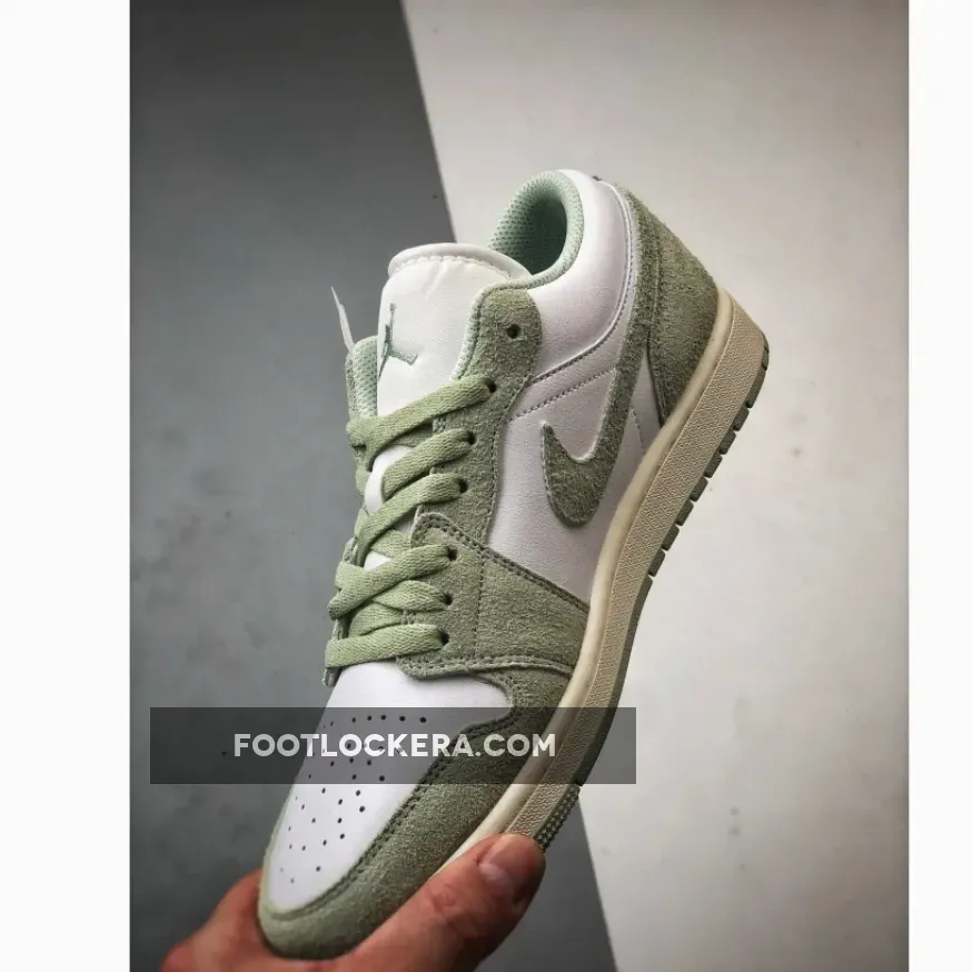 Air Jordan 1 Low Shaggy Green Suede Air Jordan 1 Low Shaggy Green Suede