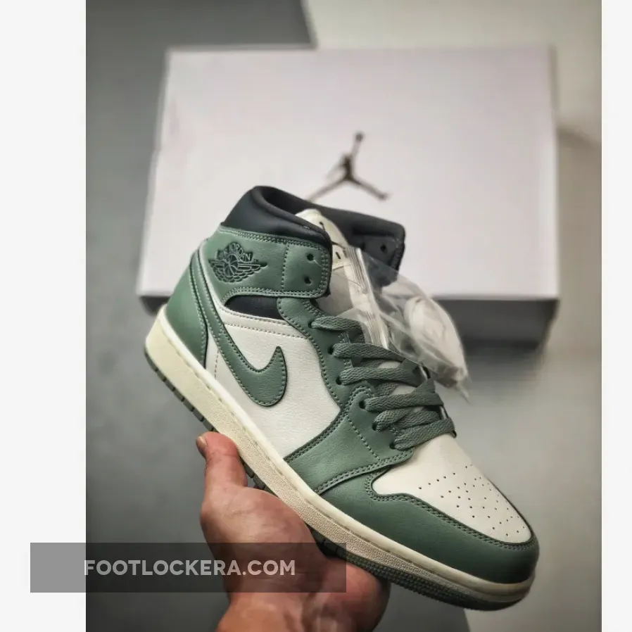 Air Jordan 1 Mid Jade Smoke
