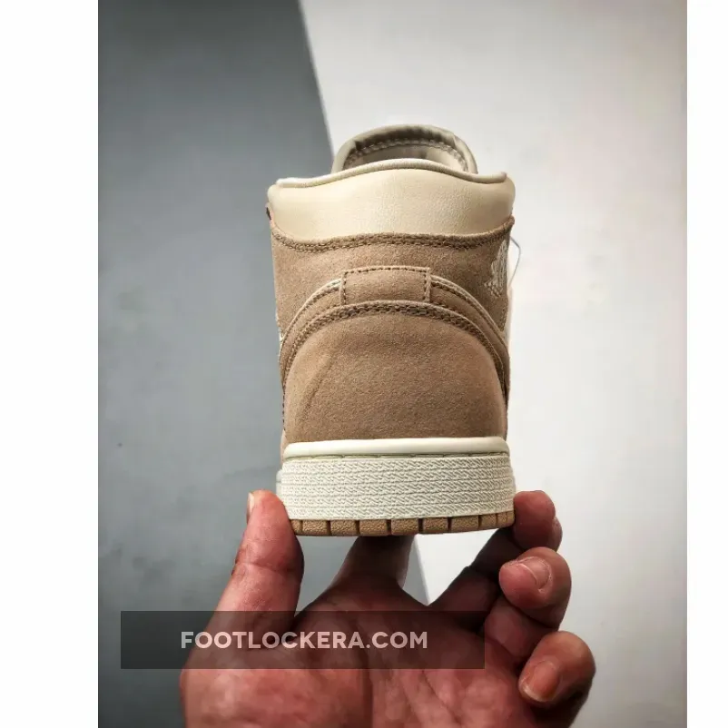 Air Jordan 1 Mid Light Tan Suede Air Jordan 1 Mid Light Tan Suede