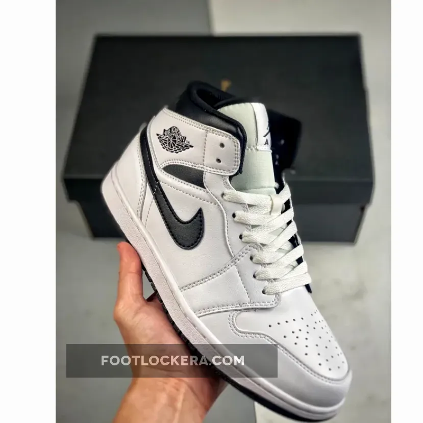 Air Jordan 1 Mid White/Black