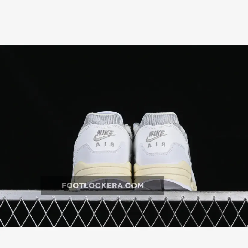 AIR MAX 1 JW WHKTE/GREY/SILVER AIR MAX 1 JW WHKTE/GREY/SILVER