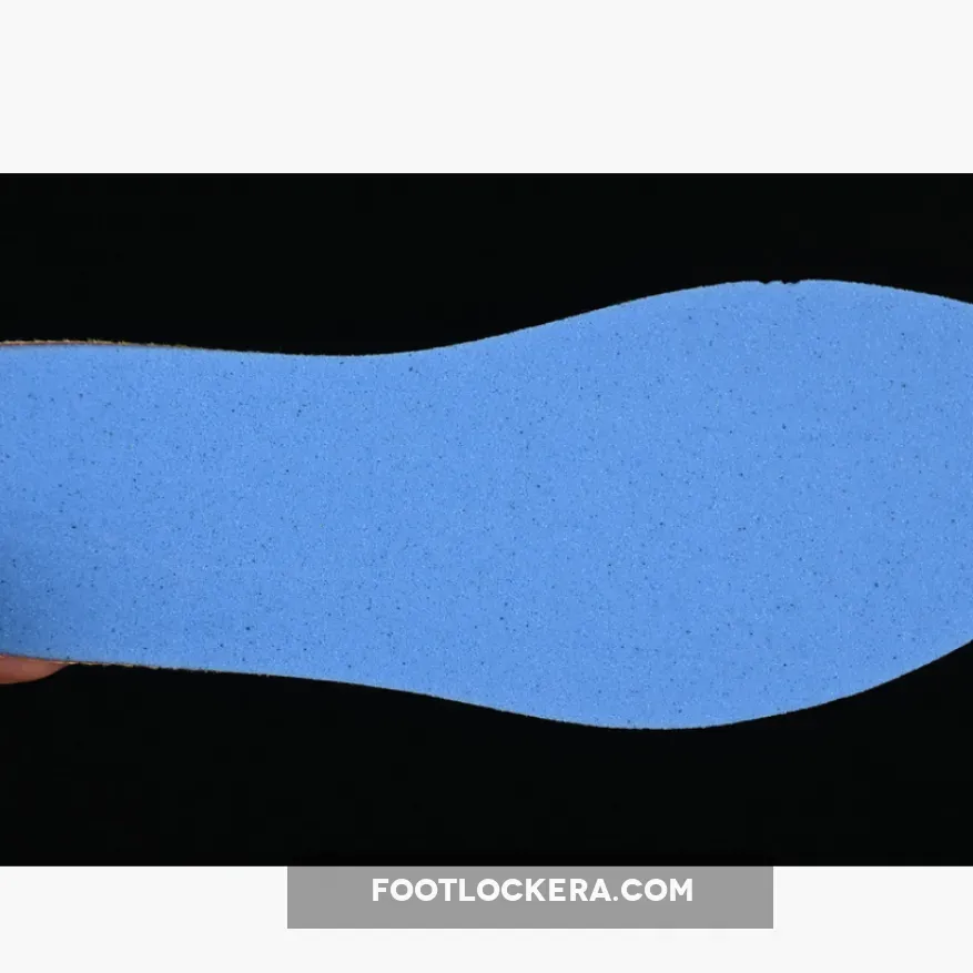 AIR MAX 1 PUERTO RICO DAY ORANGE FROST/CITRON PULSE/COCONUT MILK AIR MAX 1 PUERTO RICO DAY ORANGE FROST/CITRON PULSE/COCONUT MILK