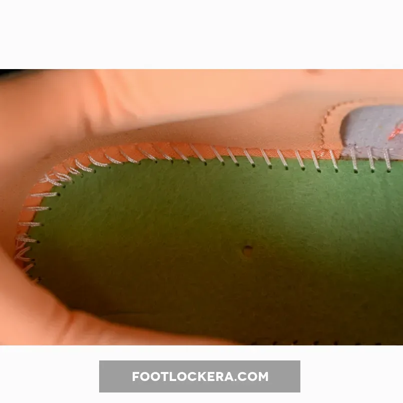 AIR MAX 1 PUERTO RICO DAY ORANGE FROST/CITRON PULSE/COCONUT MILK AIR MAX 1 PUERTO RICO DAY ORANGE FROST/CITRON PULSE/COCONUT MILK