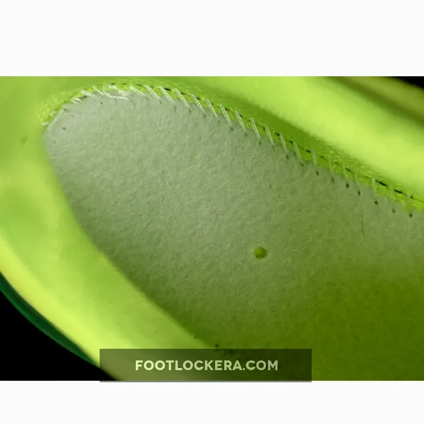 AIR MAX 2013 VOLT/CYBER/BLACK AIR MAX 2013 VOLT/CYBER/BLACK