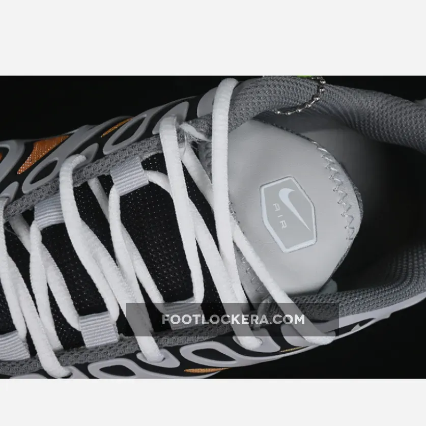 AIR MAX PLUS DRIFT 2024 LIGHT SMOKE GREY/LIGHT ARMORY BLUE/SAIL/BLACK AIR MAX PLUS DRIFT 2024 LIGHT SMOKE GREY/LIGHT ARMORY BLUE/SAIL/BLACK