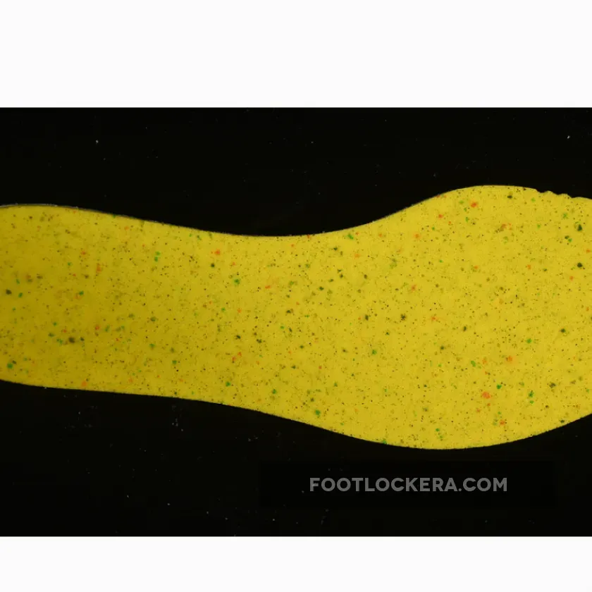 AIR MAX PORTAL SUMMIT WHITE/BRIGHT CRIMSON/WHITE/VOLT/BLACK AIR MAX PORTAL SUMMIT WHITE/BRIGHT CRIMSON/WHITE/VOLT/BLACK