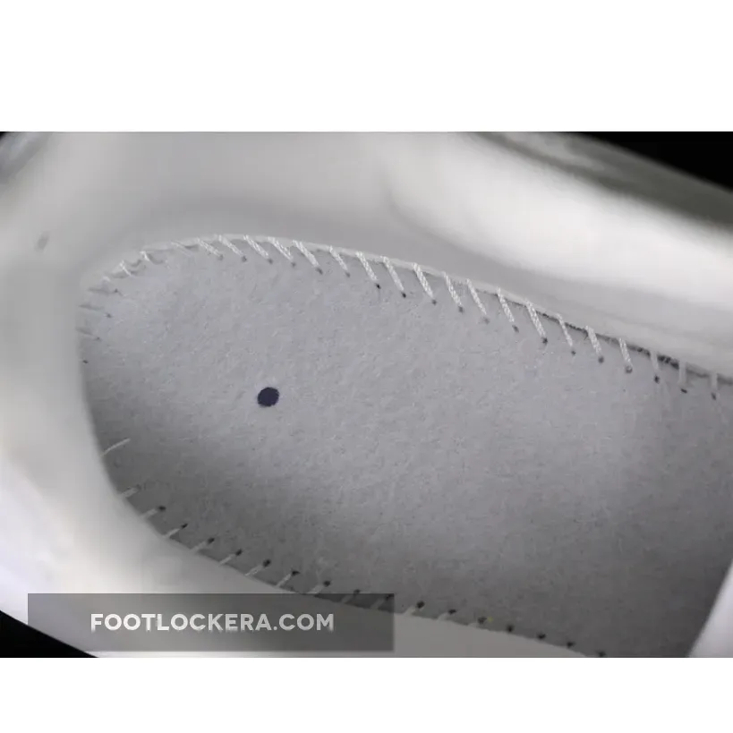 AIR MAX PORTAL WHITE/WHITE/PURE PLATINUM AIR MAX PORTAL WHITE/WHITE/PURE PLATINUM