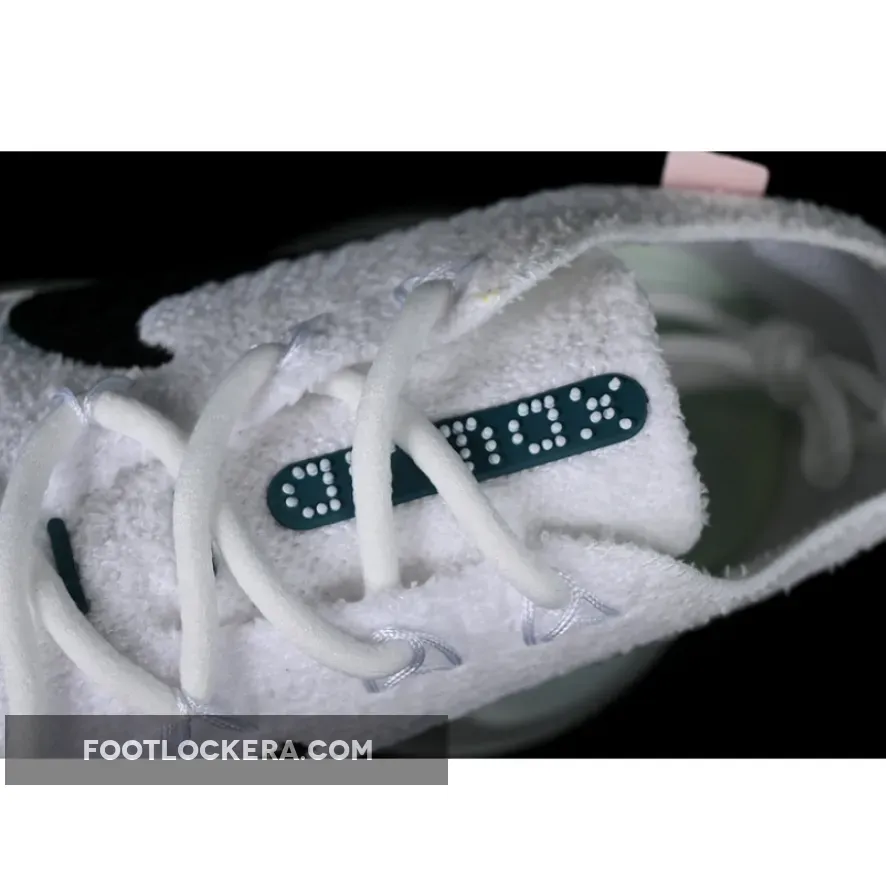 AIR MAX SCORPION FK WHITE/EARTH BLUE/WHITE/WHITE/WHITE/CLEAR EMERALD GREEN AIR MAX SCORPION FK WHITE/EARTH BLUE/WHITE/WHITE/WHITE/CLEAR EMERALD GREEN