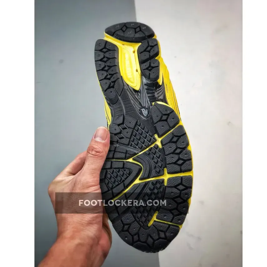 GANNI x New Balance 1906R Yellow Black GANNI x New Balance 1906R Yellow Black