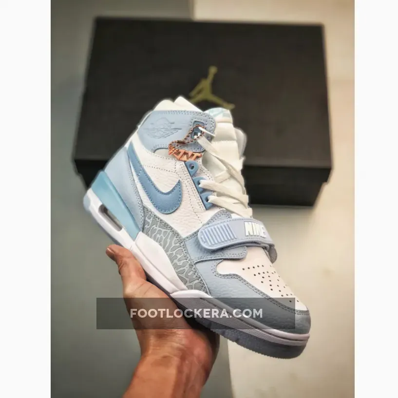 Jordan Legacy 312 White/Arctic Blue