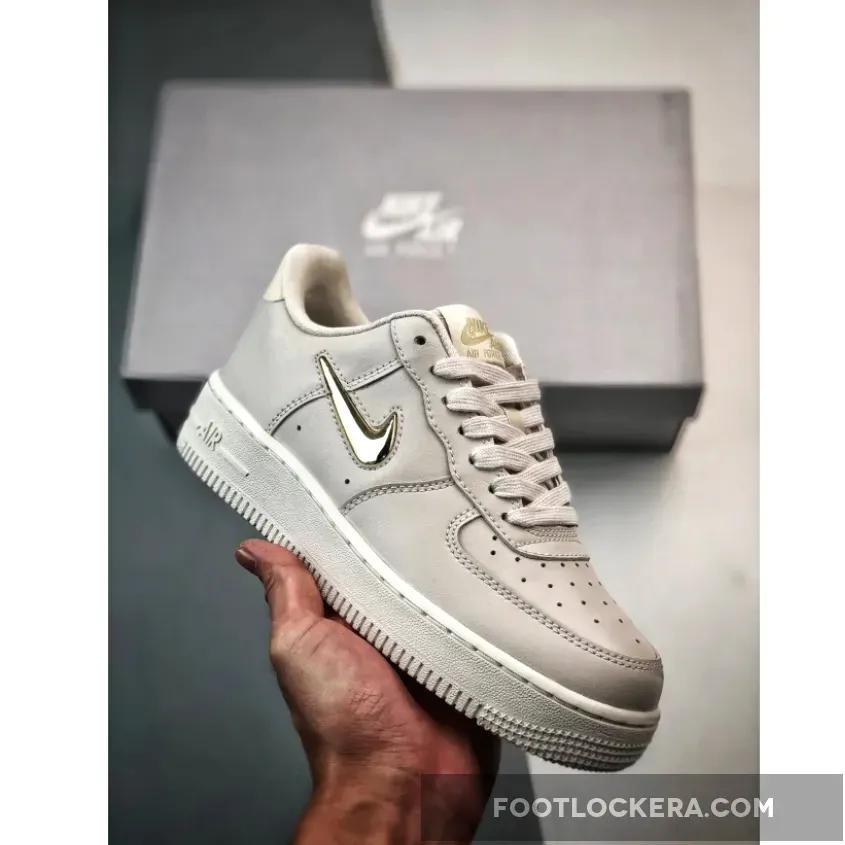 Nike Air Force 1 07 LX Jewel Phantom