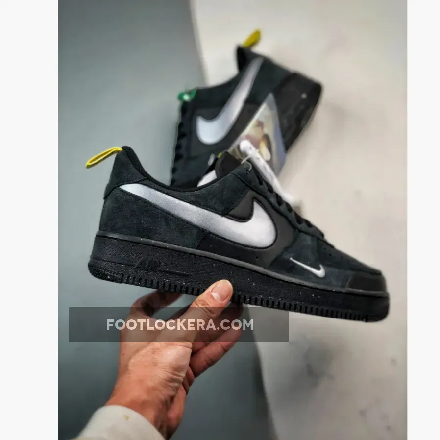 Nike Air Force 1 Low Cut-Out Swooshes Black Nike Air Force 1 Low Cut-Out Swooshes Black