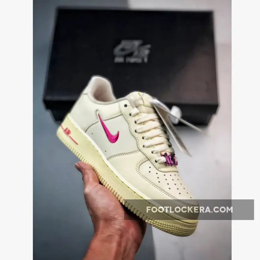 Nike Air Force 1 Low SE "Just Do It" Coconut Milk/Playful Pink