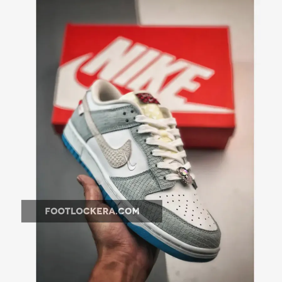 Nike Dunk Low LX Year of the Dragon