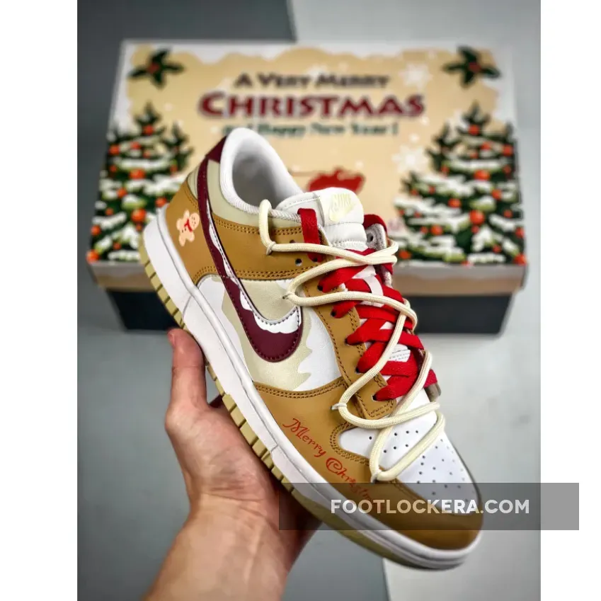 Nike Dunk Low ‘Merry Christmas’ Beige White Red