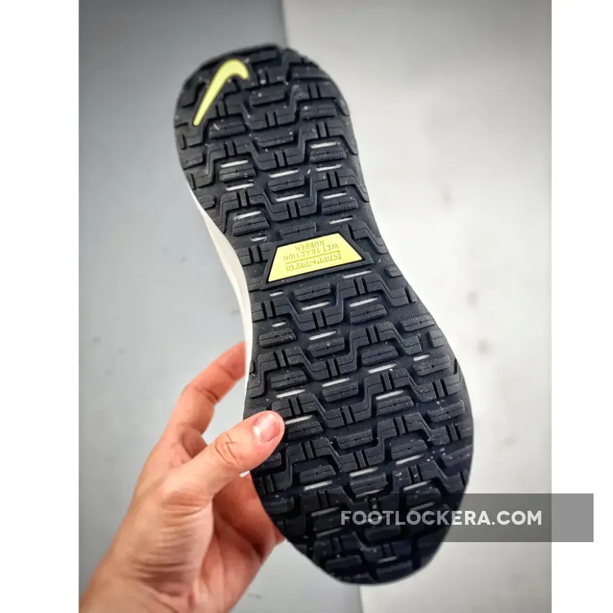 Nike InfinityRN 4 GORE-TEX Pale Ivory/White/Black Nike InfinityRN 4 GORE-TEX Pale Ivory/White/Black