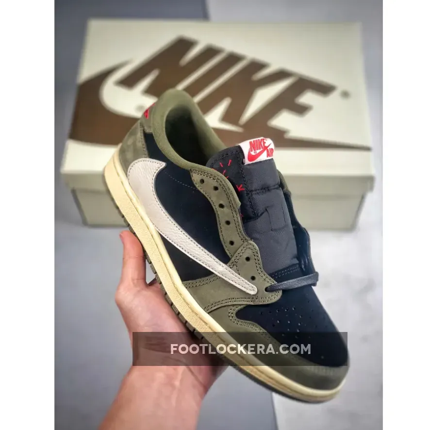 Nike SB Dunk Low Pro "Blackout"