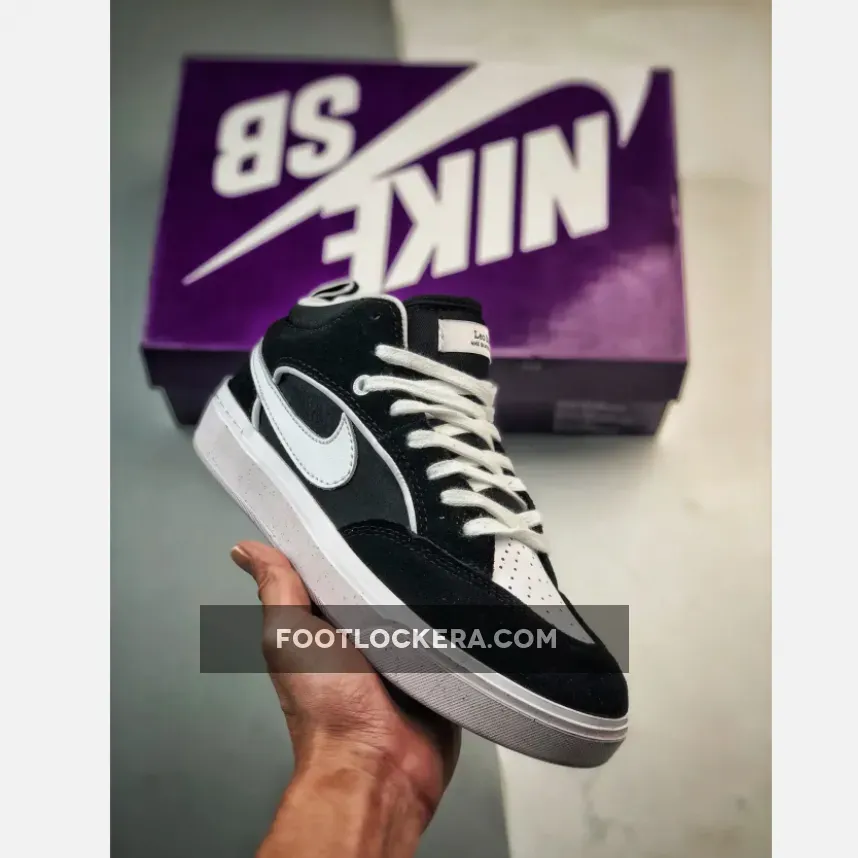 Nike SB React Leo "Black/White"