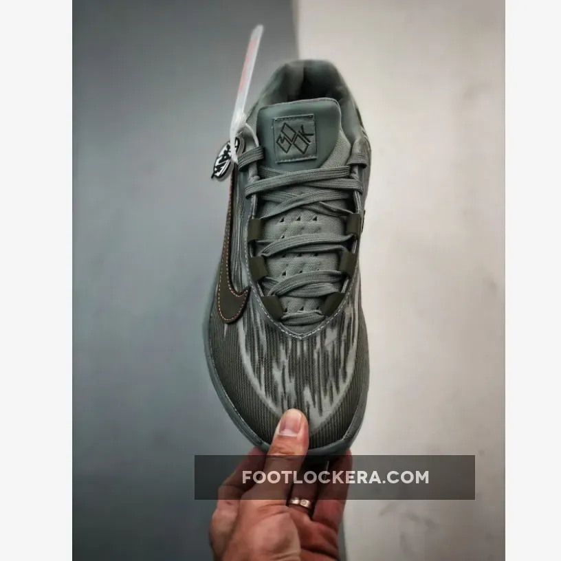 Nike Zoom GT Cut 2 "Hike" Mica Green/Medium Olive Nike Zoom GT Cut 2 "Hike" Mica Green/Medium Olive