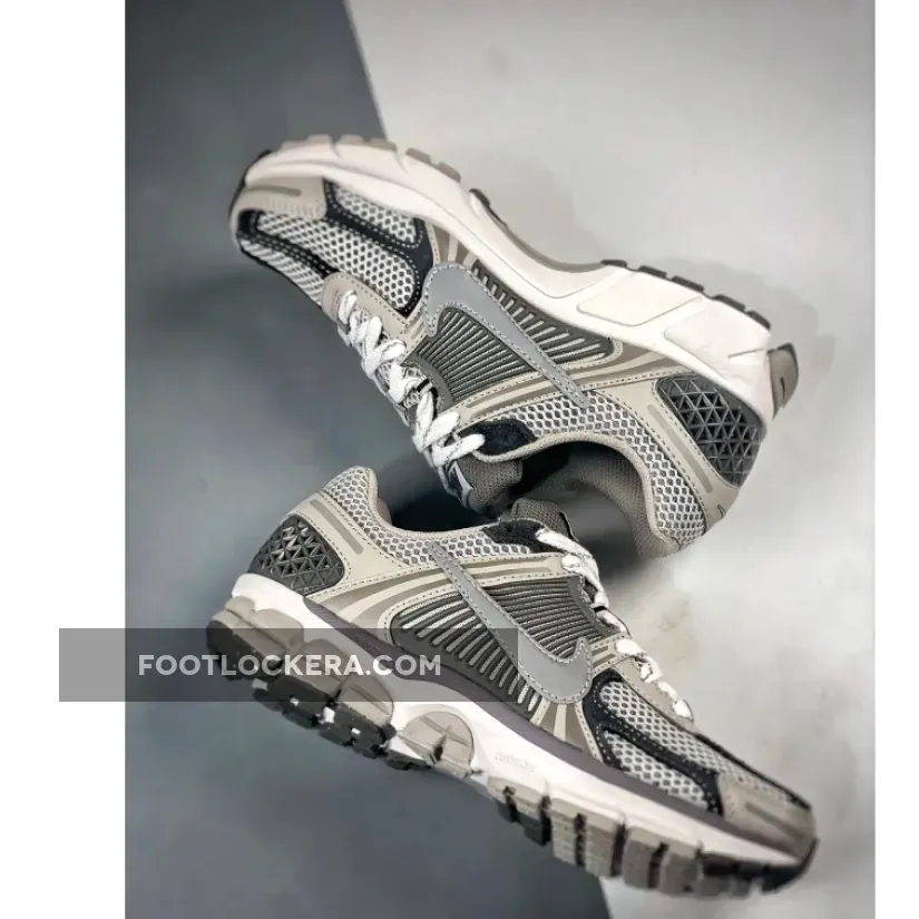 Nike Zoom Vomero 5 Grey Beige Nike Zoom Vomero 5 Grey Beige